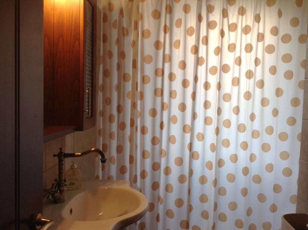 Guesthouse Lamprini 尼奥楚里翁 外观 照片