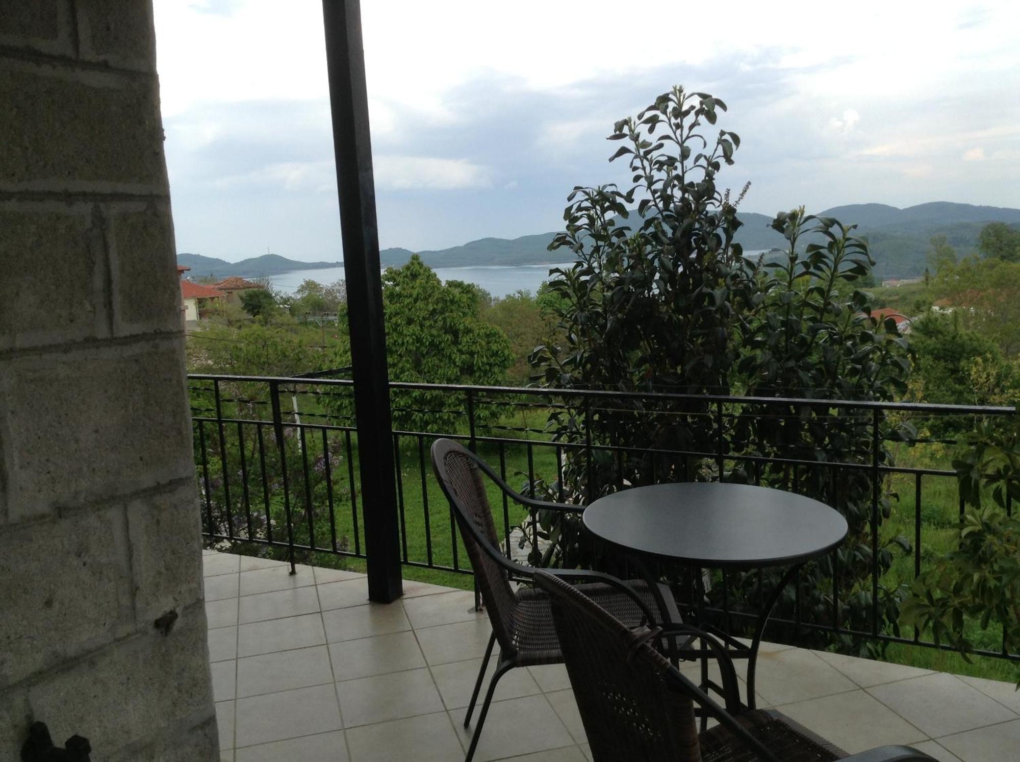 Guesthouse Lamprini 尼奥楚里翁 外观 照片