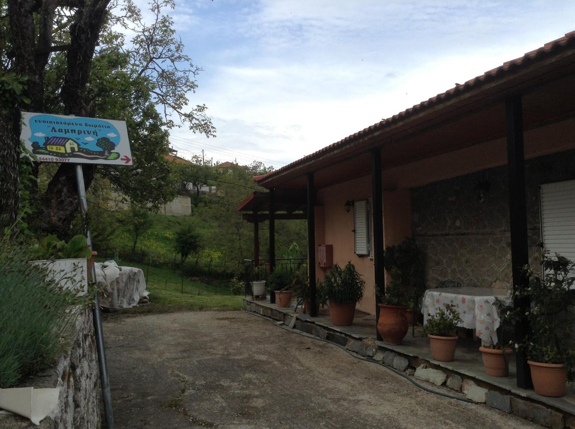 Guesthouse Lamprini 尼奥楚里翁 外观 照片