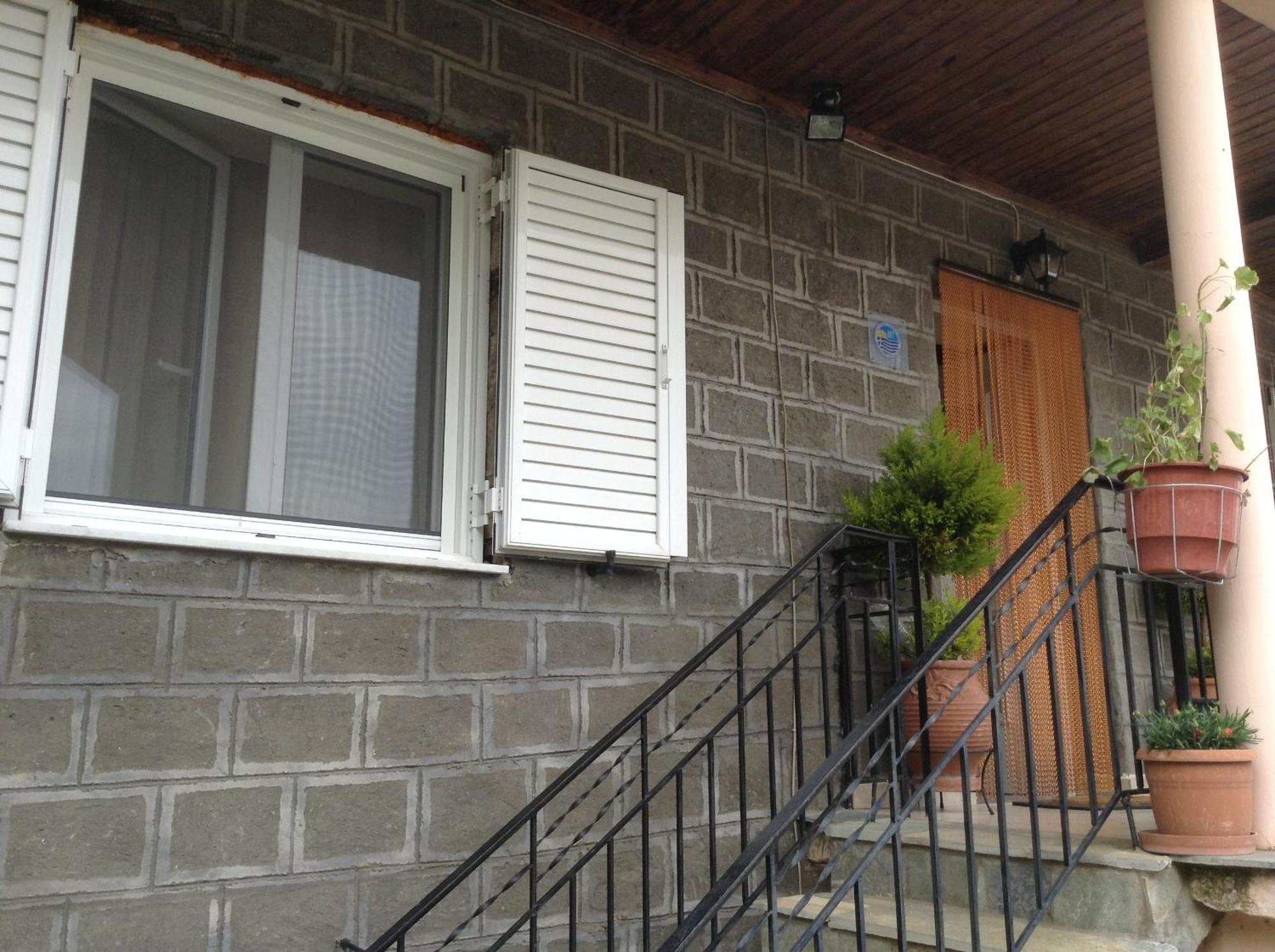 Guesthouse Lamprini 尼奥楚里翁 外观 照片
