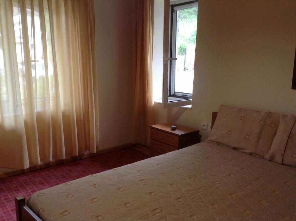 Guesthouse Lamprini 尼奥楚里翁 客房 照片